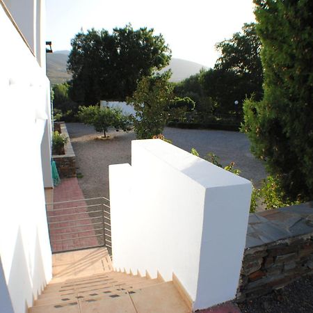El Domingo En El Valle Fondón 객실 사진